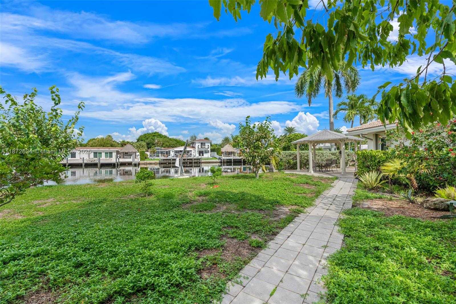 Small Image of 2401 FRYER PT, Fort Lauderdale Number 13