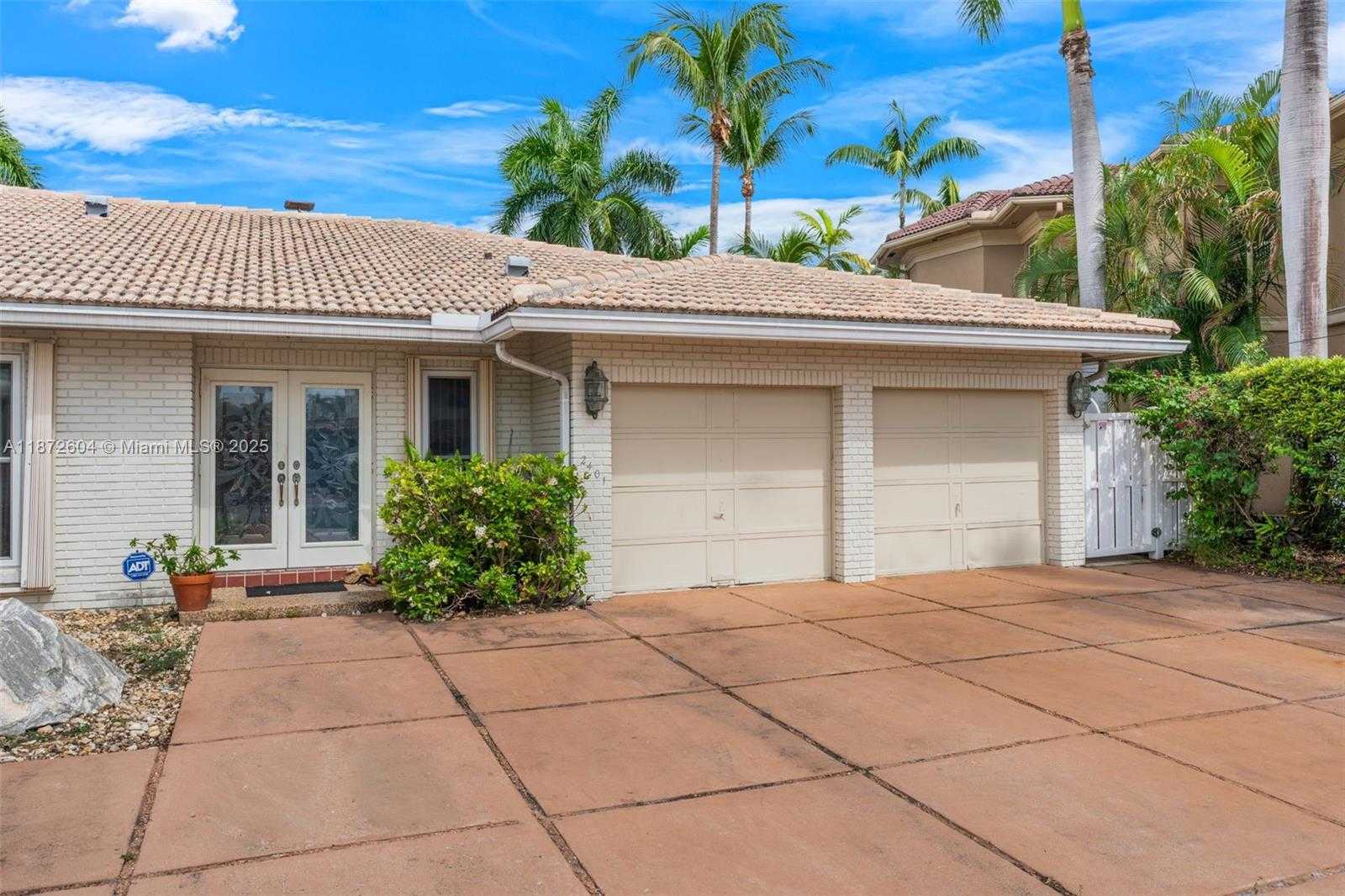 Small Image of 2401 FRYER PT, Fort Lauderdale Number 18