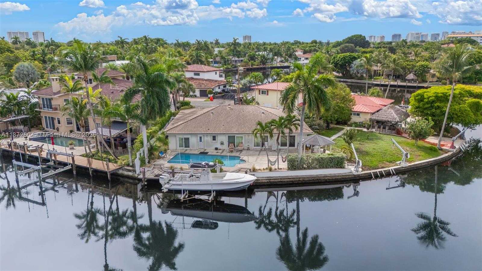 Small Image of 2401 FRYER PT, Fort Lauderdale Number 2