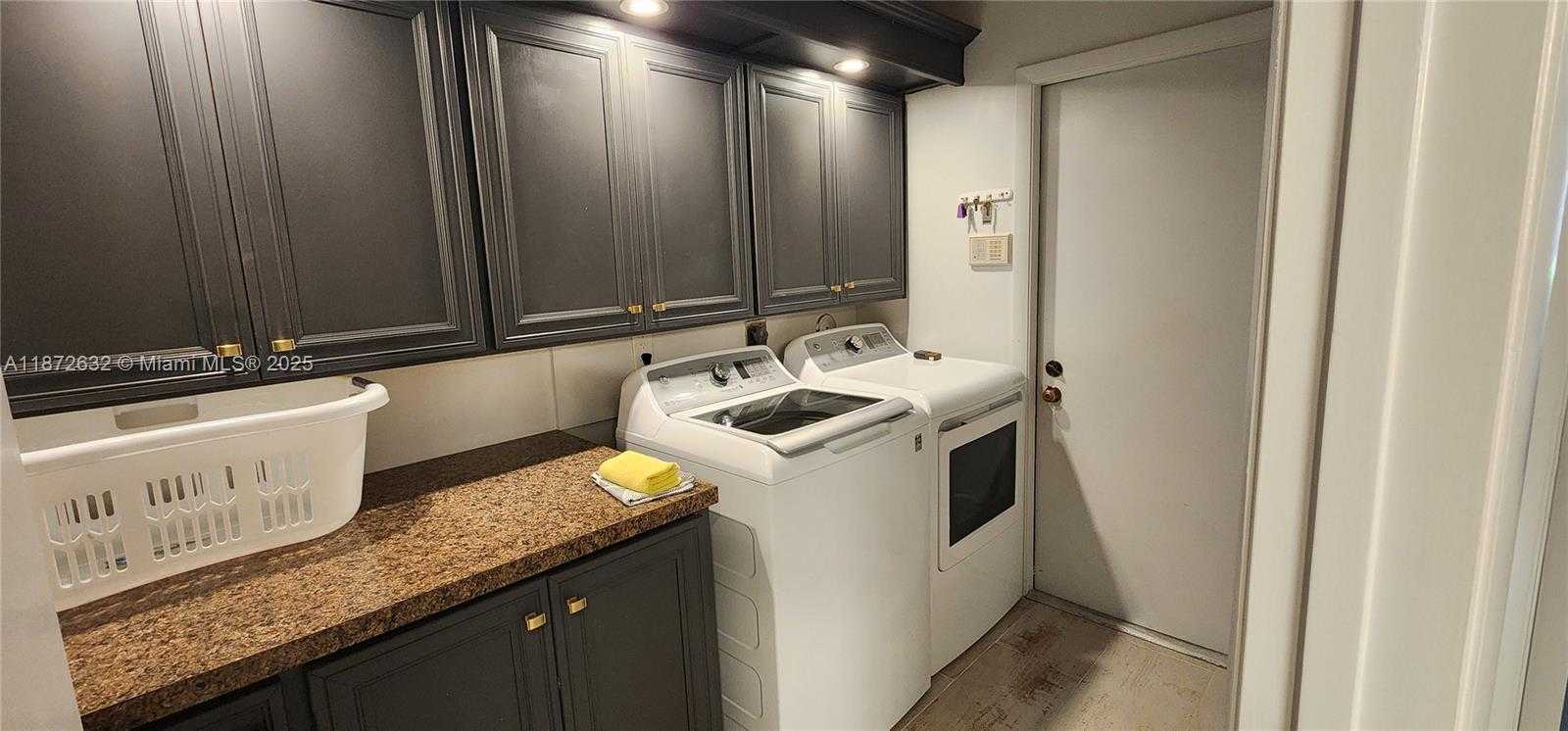 Small Image of 2820 CUYAHOGA LN, West Palm Beach Number 19