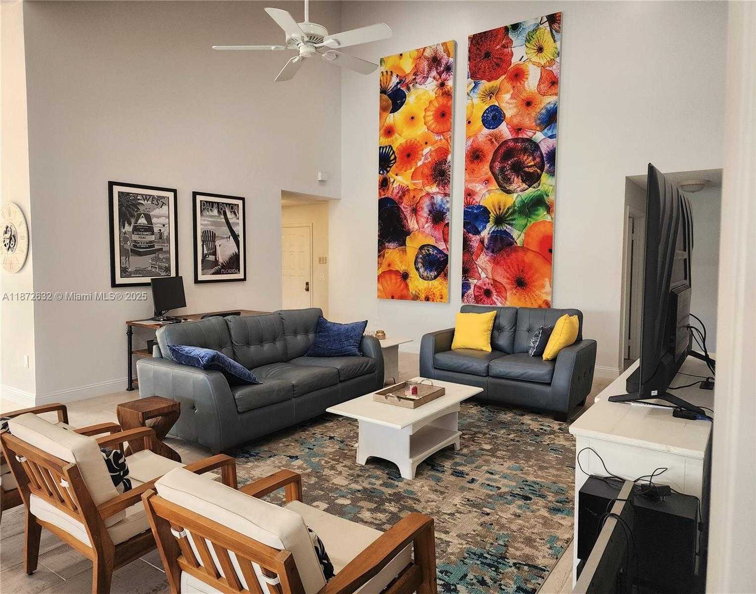 Small Image of 2820 CUYAHOGA LN, West Palm Beach Number 3