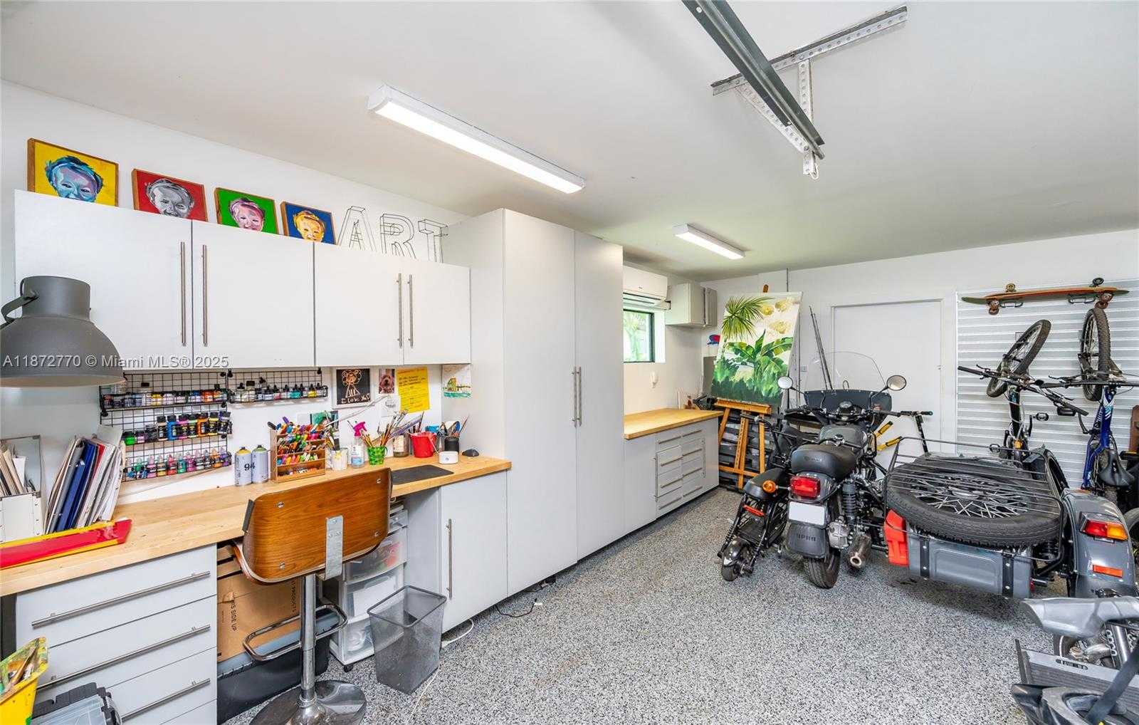 Small Image of 1240 CAMPAMENTO AVE, Coral Gables Number 55