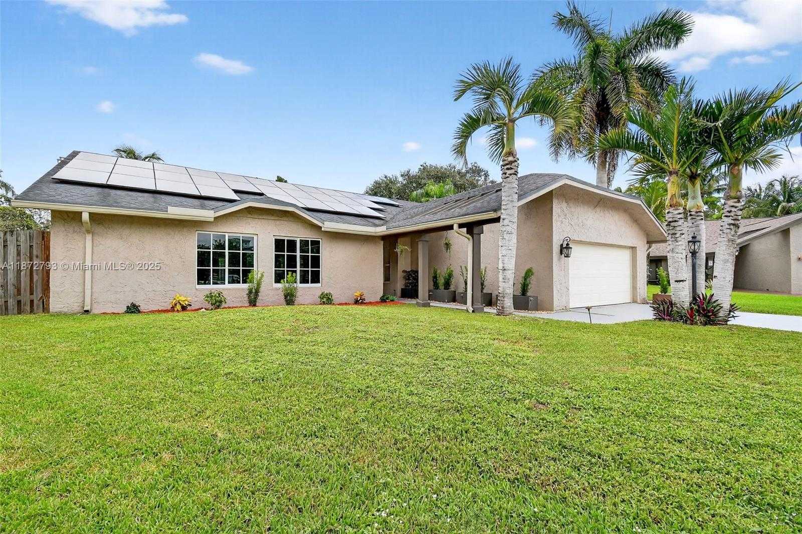 Small Image of 530 NORTH WEST 78TH TER, Plantation Number 3