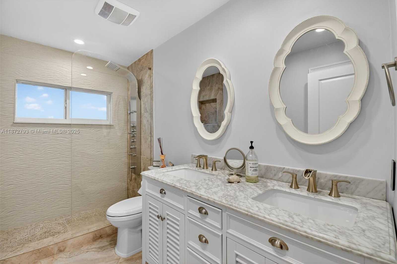 Small Image of 530 NORTH WEST 78TH TER, Plantation Number 35