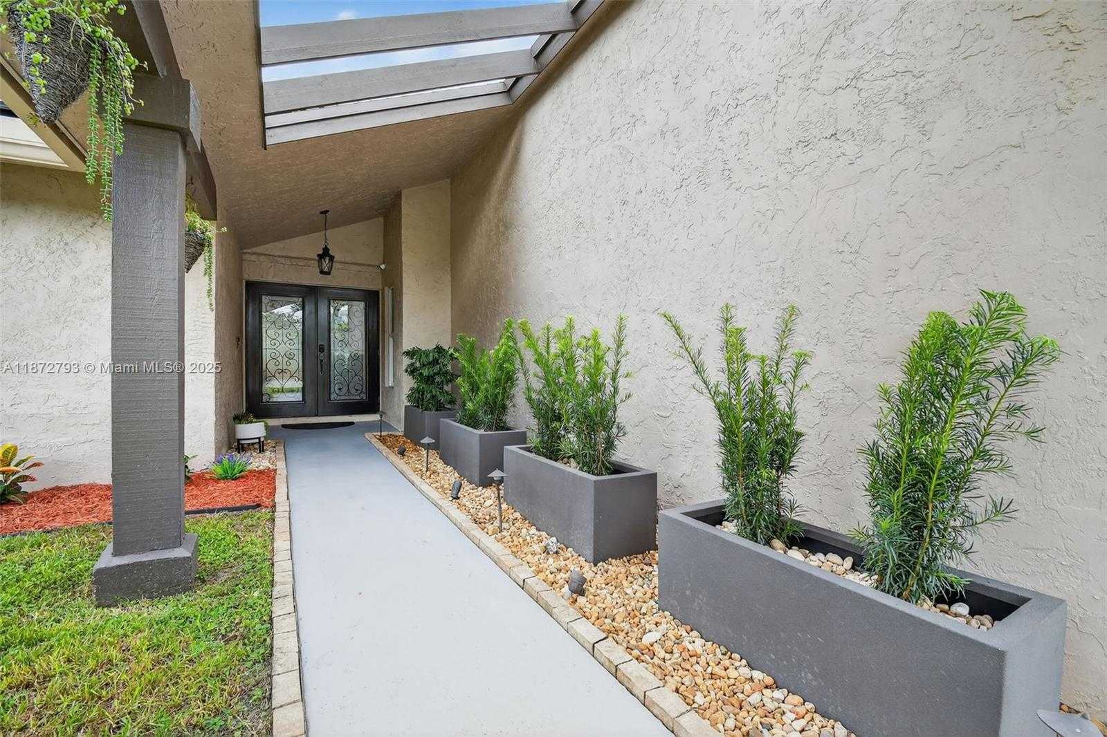 Small Image of 530 NORTH WEST 78TH TER, Plantation Number 5