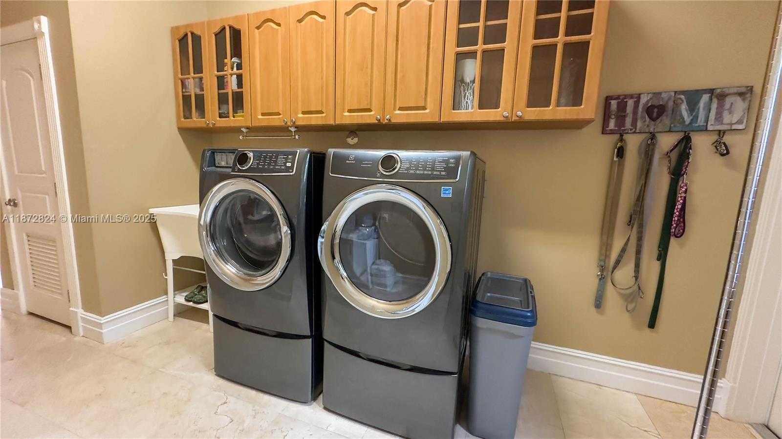 Small Image of 13040 SOUTH WEST 30TH CT, Davie Number 35