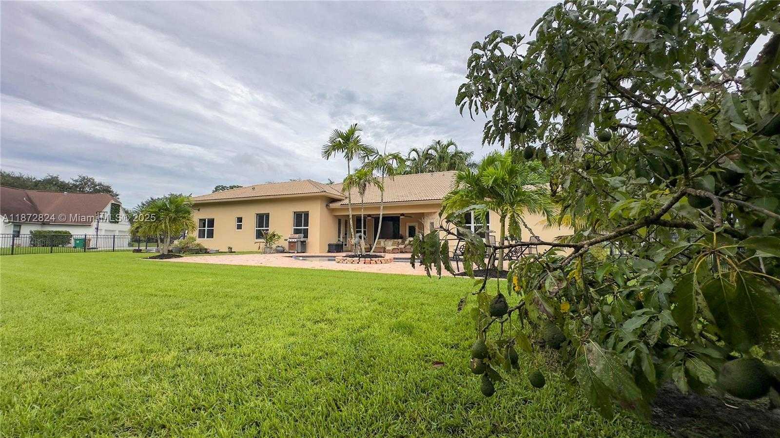 Small Image of 13040 SOUTH WEST 30TH CT, Davie Number 40