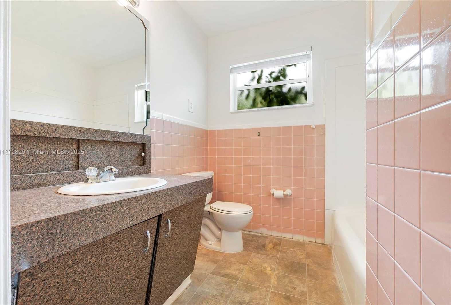 Small Image of 3431 NORTH EAST 15TH AVE, Pompano Beach Number 19