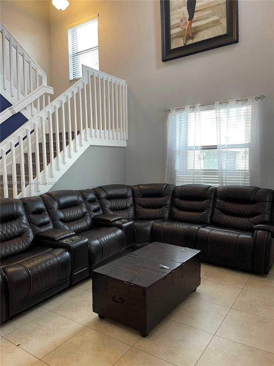 Small Image of 11516 SOUTH WEST 234TH ST, Homestead Number 2