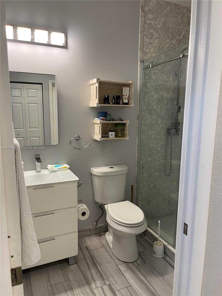 Small Image of 11516 SOUTH WEST 234TH ST, Homestead Number 3