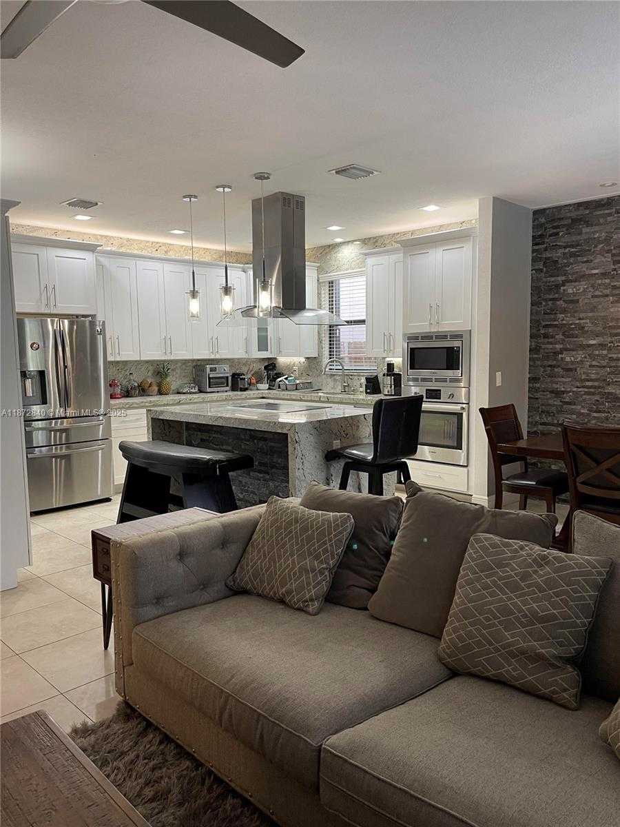 Small Image of 11516 SOUTH WEST 234TH ST, Homestead Number 4