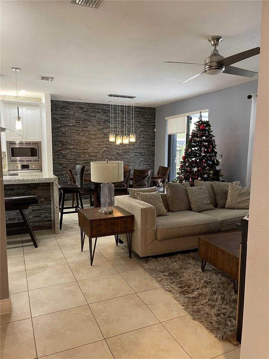 Small Image of 11516 SOUTH WEST 234TH ST, Homestead Number 5