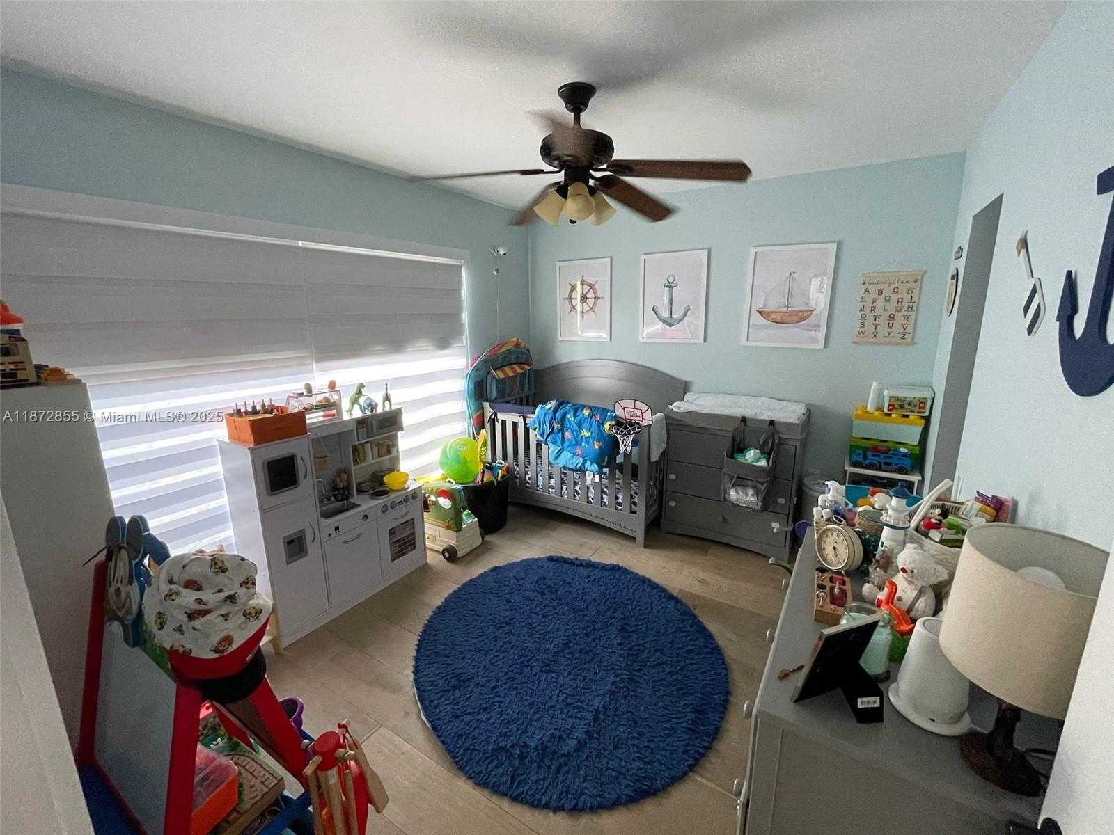 Small Image of 13168 SOUTH WEST 93RD PL, Miami Number 8