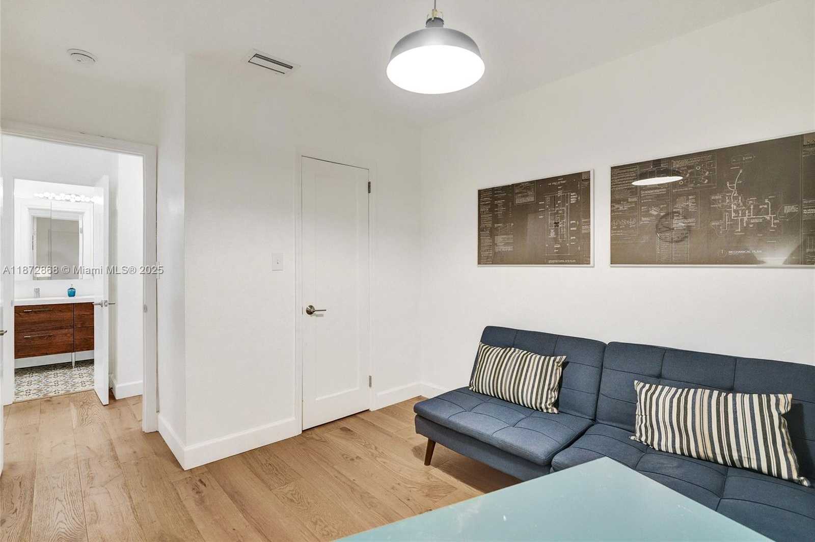 Small Image of 156 NORTH WEST 90TH ST, El Portal Number 36