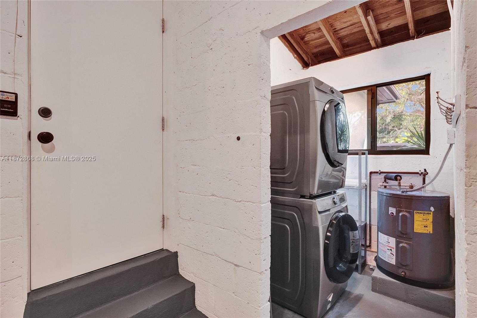 Small Image of 156 NORTH WEST 90TH ST, El Portal Number 37