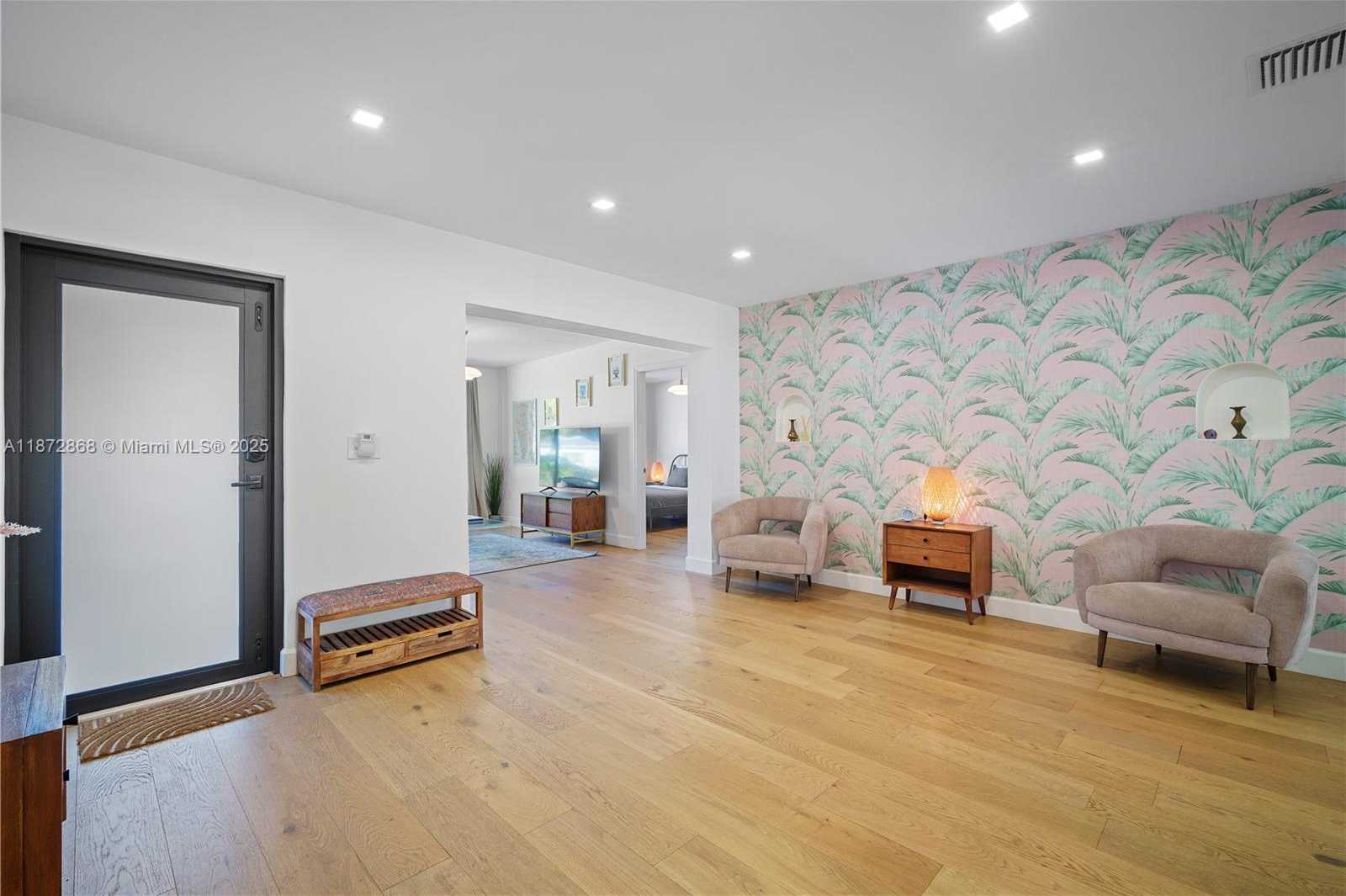 Small Image of 156 NORTH WEST 90TH ST, El Portal Number 5