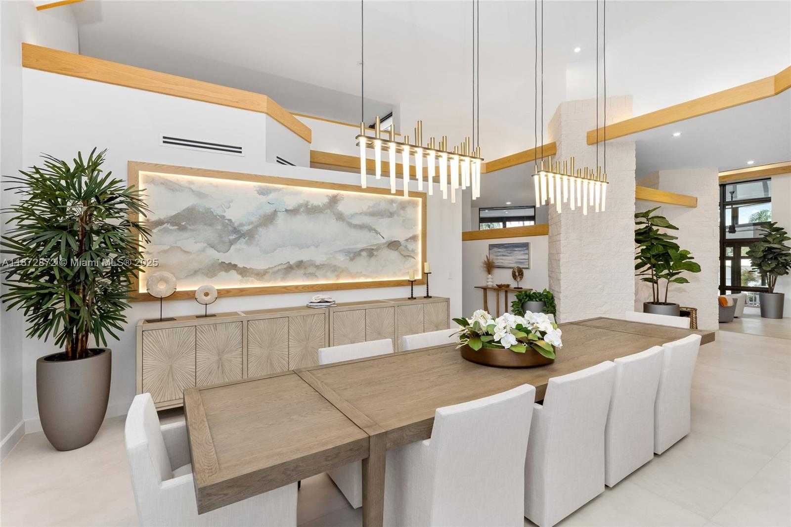 Small Image of 2965 NORTH EAST SURREY LN, Weston Number 18