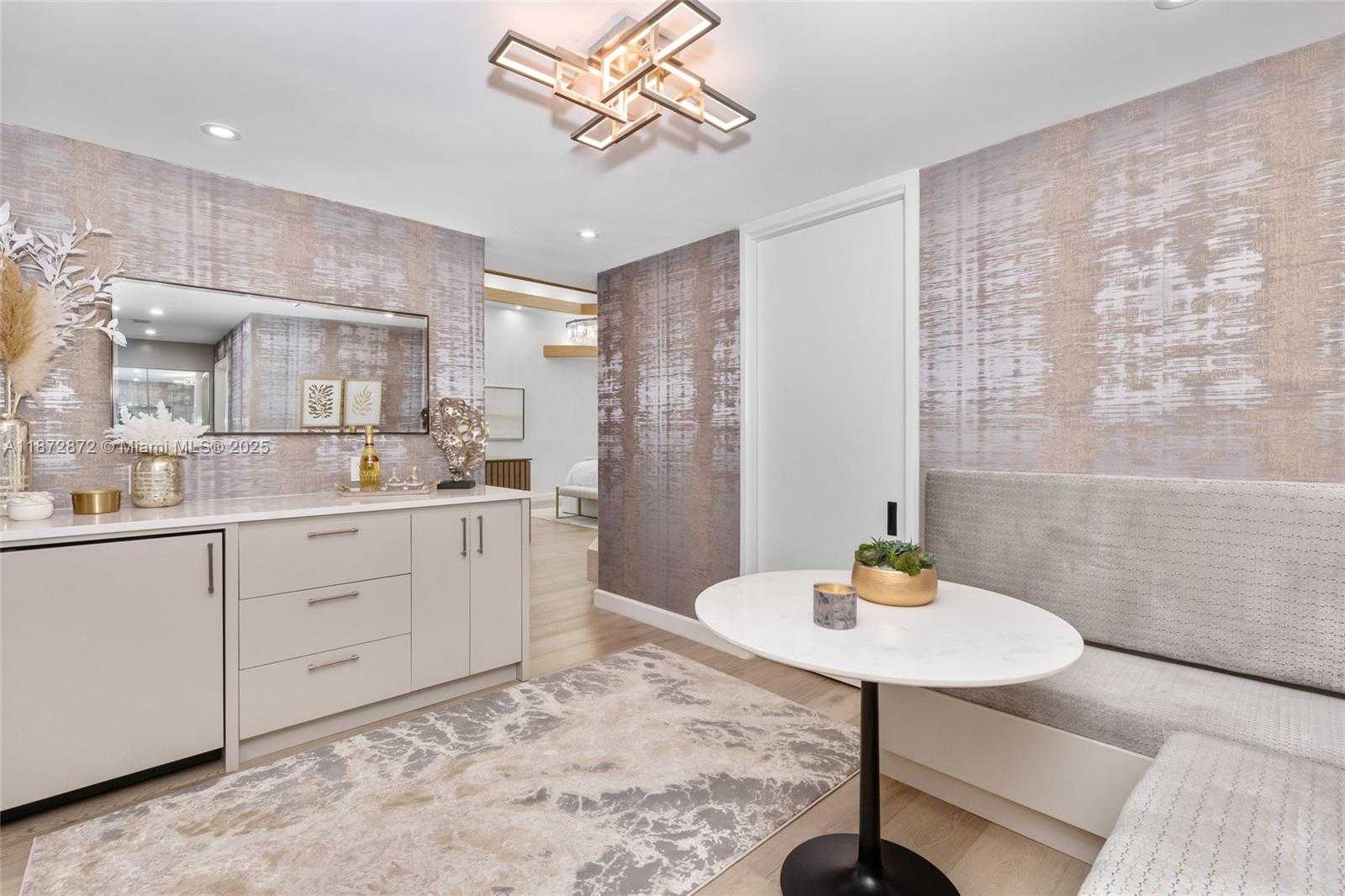 Small Image of 2965 NORTH EAST SURREY LN, Weston Number 29