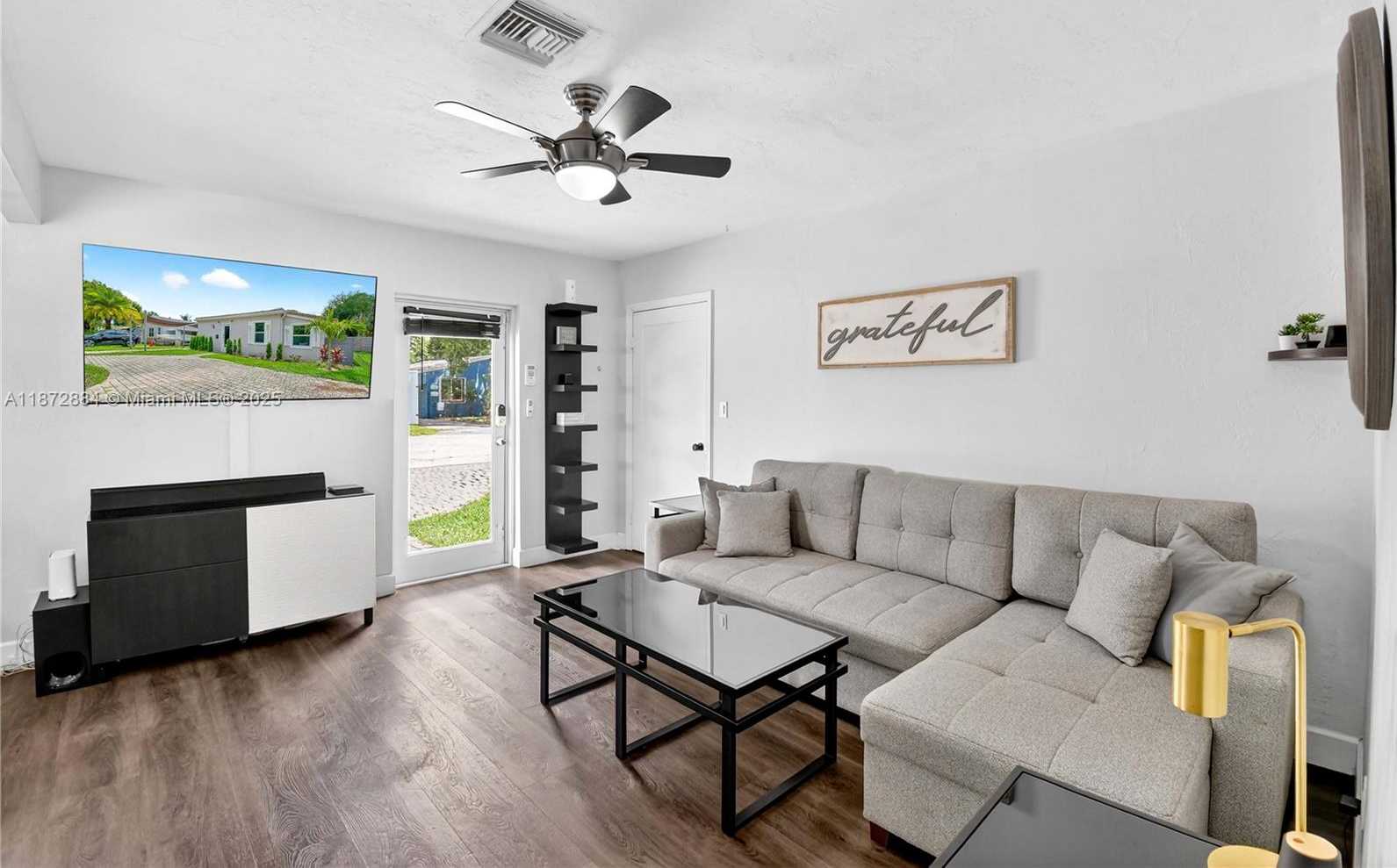 Small Image of 708 SOUTH WEST 19TH ST, Fort Lauderdale Number 12
