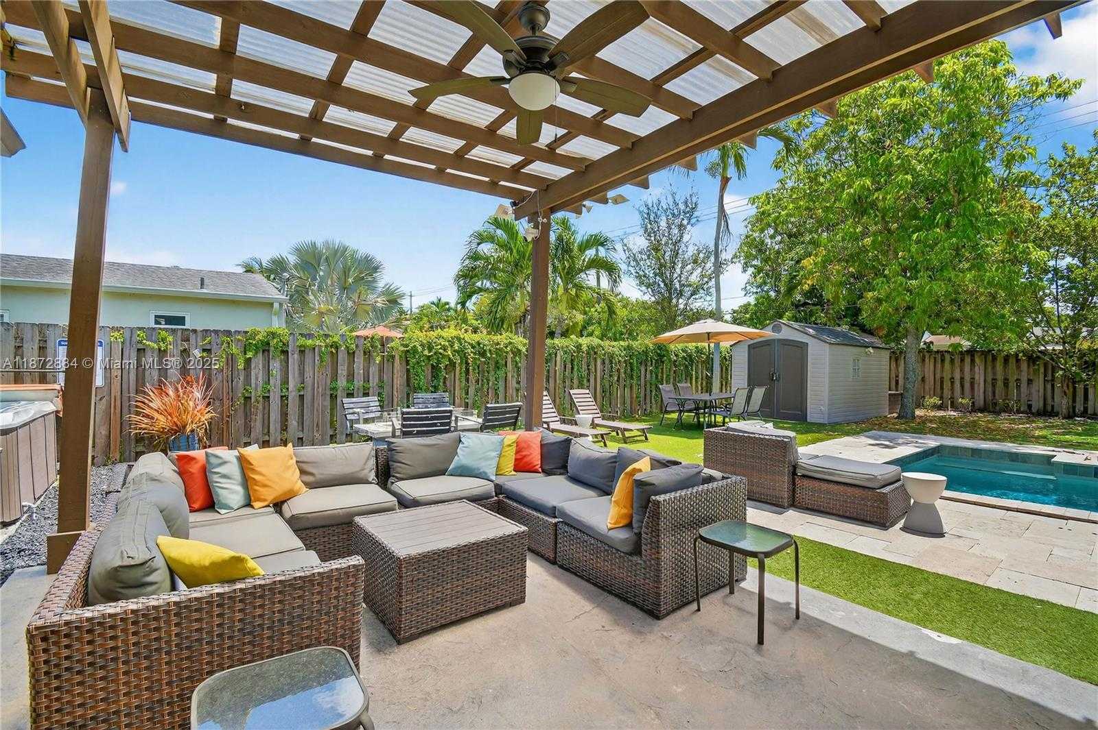 Small Image of 708 SOUTH WEST 19TH ST, Fort Lauderdale Number 22