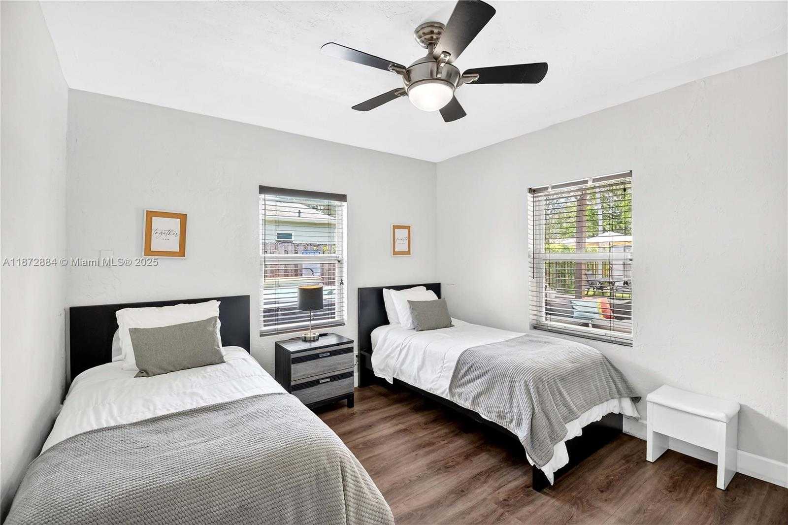 Small Image of 708 SOUTH WEST 19TH ST, Fort Lauderdale Number 36