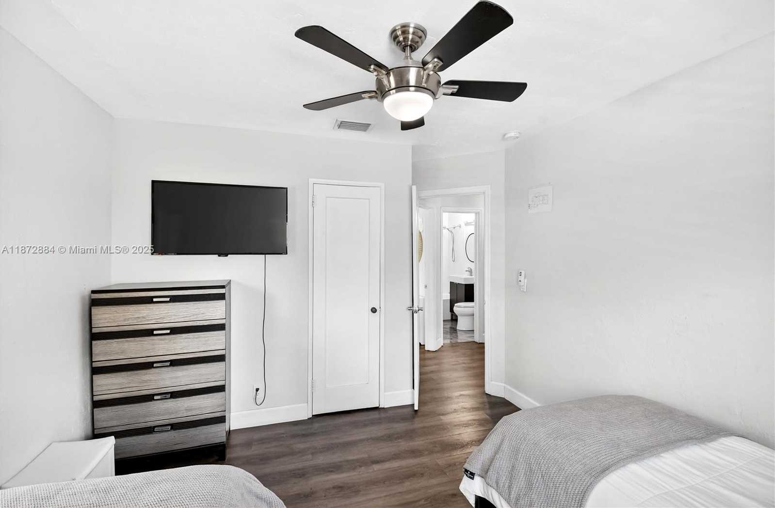 Small Image of 708 SOUTH WEST 19TH ST, Fort Lauderdale Number 38