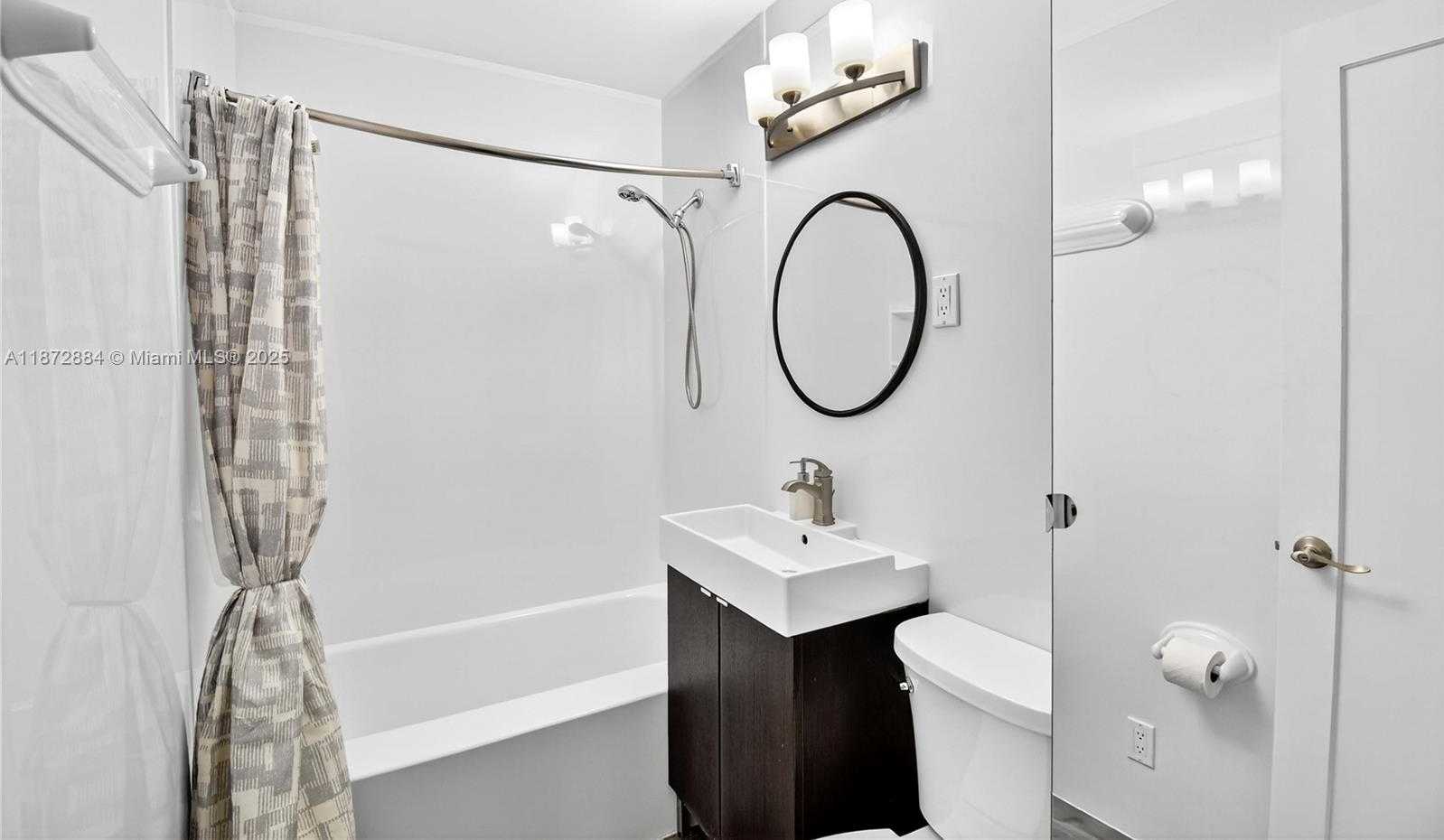 Small Image of 708 SOUTH WEST 19TH ST, Fort Lauderdale Number 40