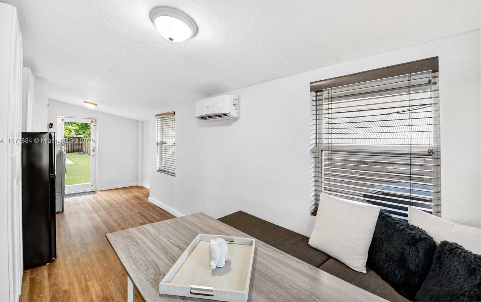 Small Image of 708 SOUTH WEST 19TH ST, Fort Lauderdale Number 45