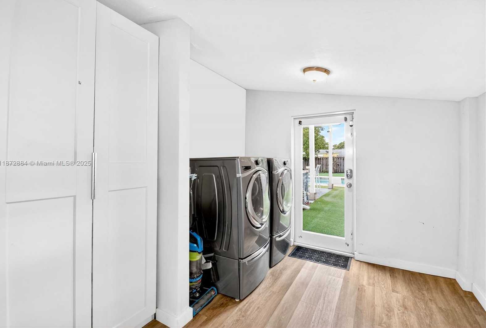 Small Image of 708 SOUTH WEST 19TH ST, Fort Lauderdale Number 46