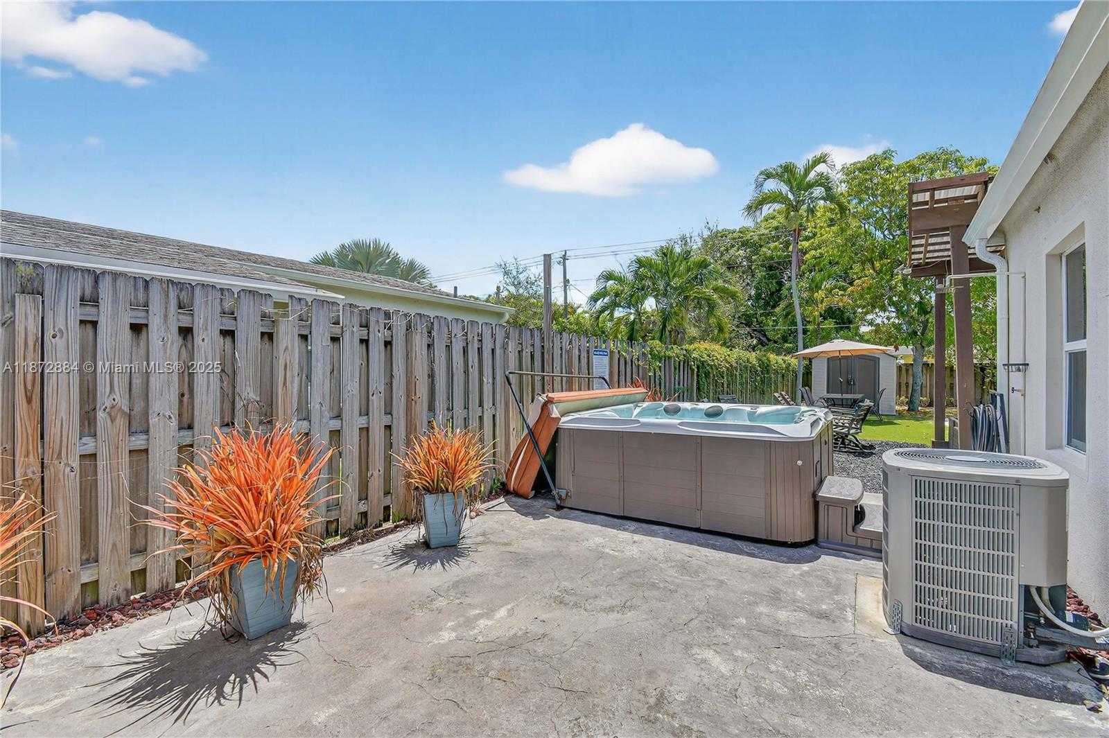 Small Image of 708 SOUTH WEST 19TH ST, Fort Lauderdale Number 60