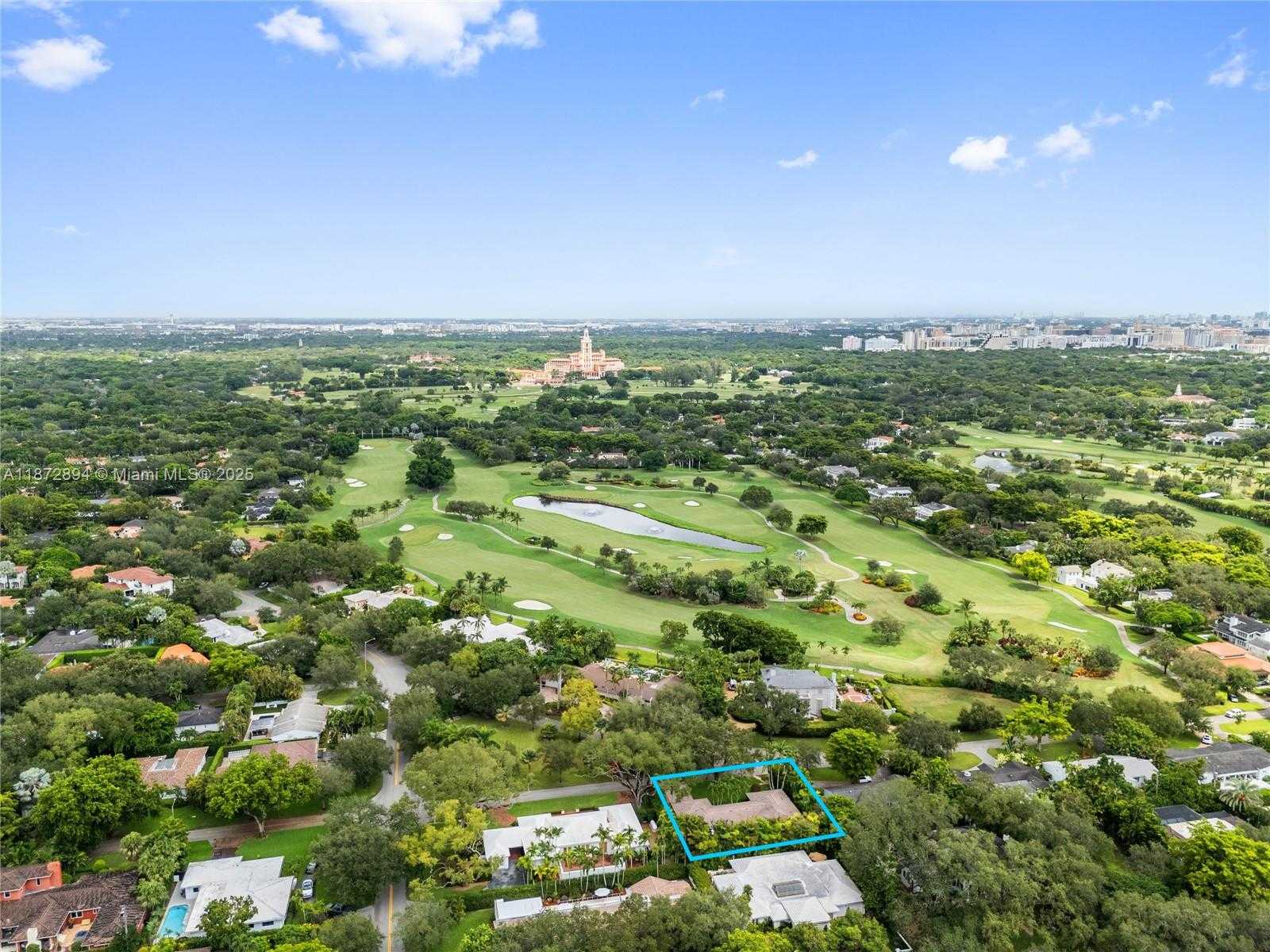 Small Image of 1360 MENDAVIA AVE, Coral Gables Number 13