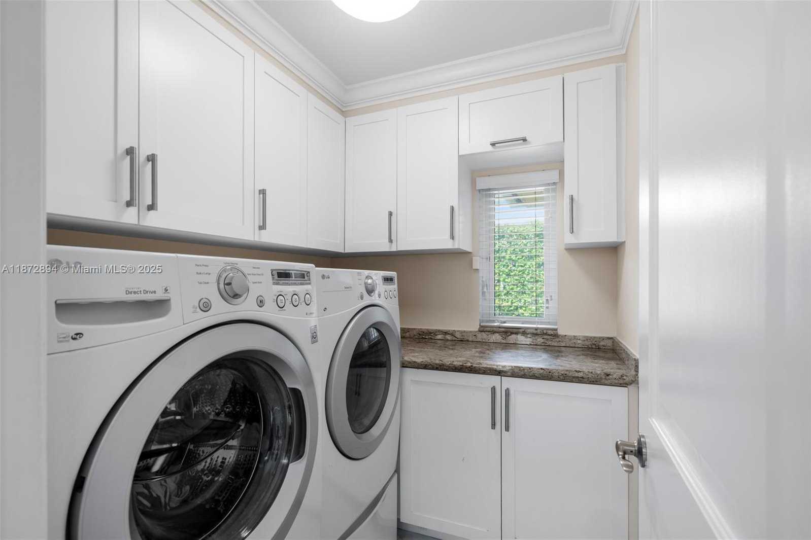 Small Image of 1360 MENDAVIA AVE, Coral Gables Number 47