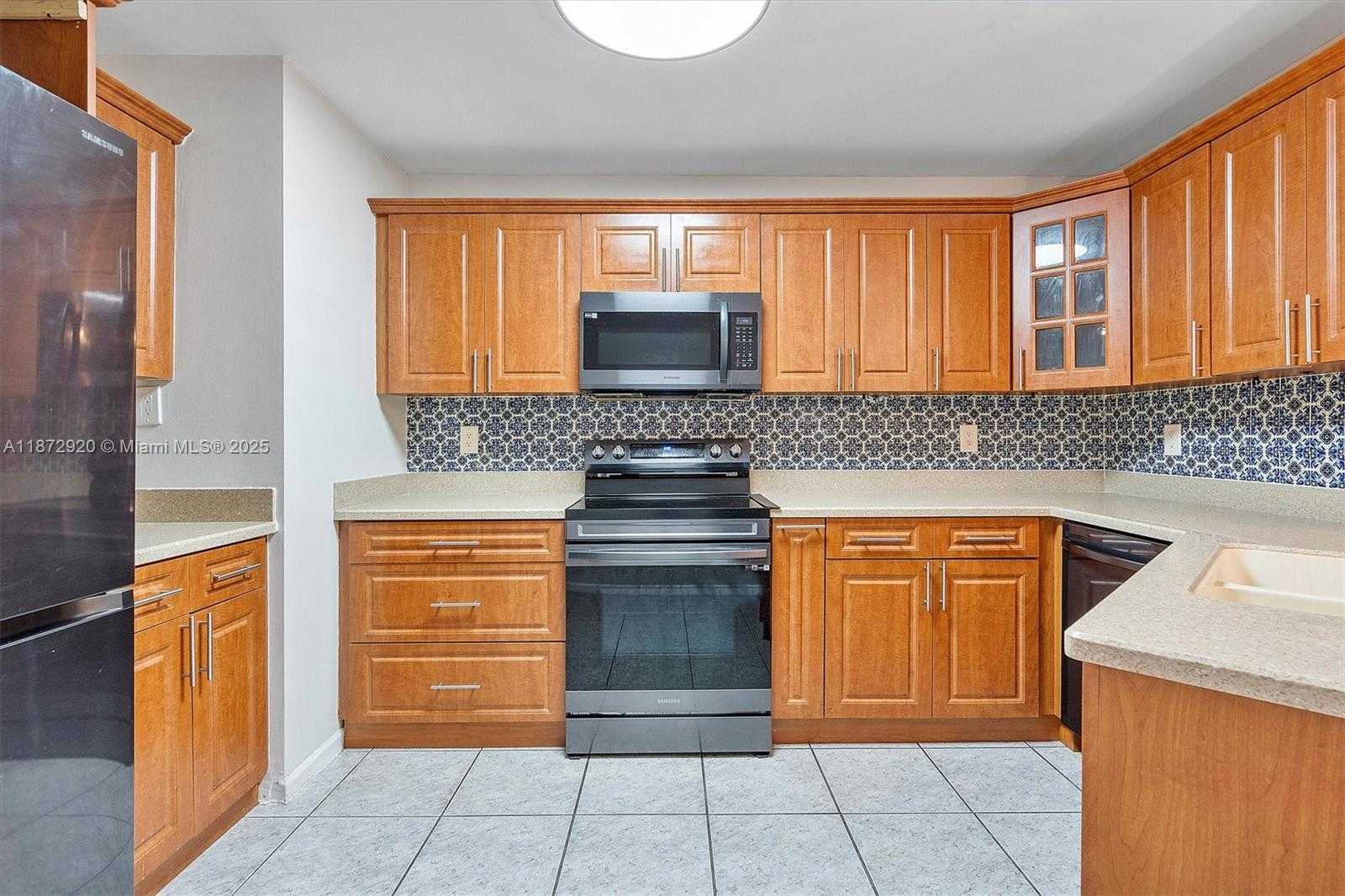 Small Image of 5259 NORTH WEST 186TH LN, Miami Gardens Number 15