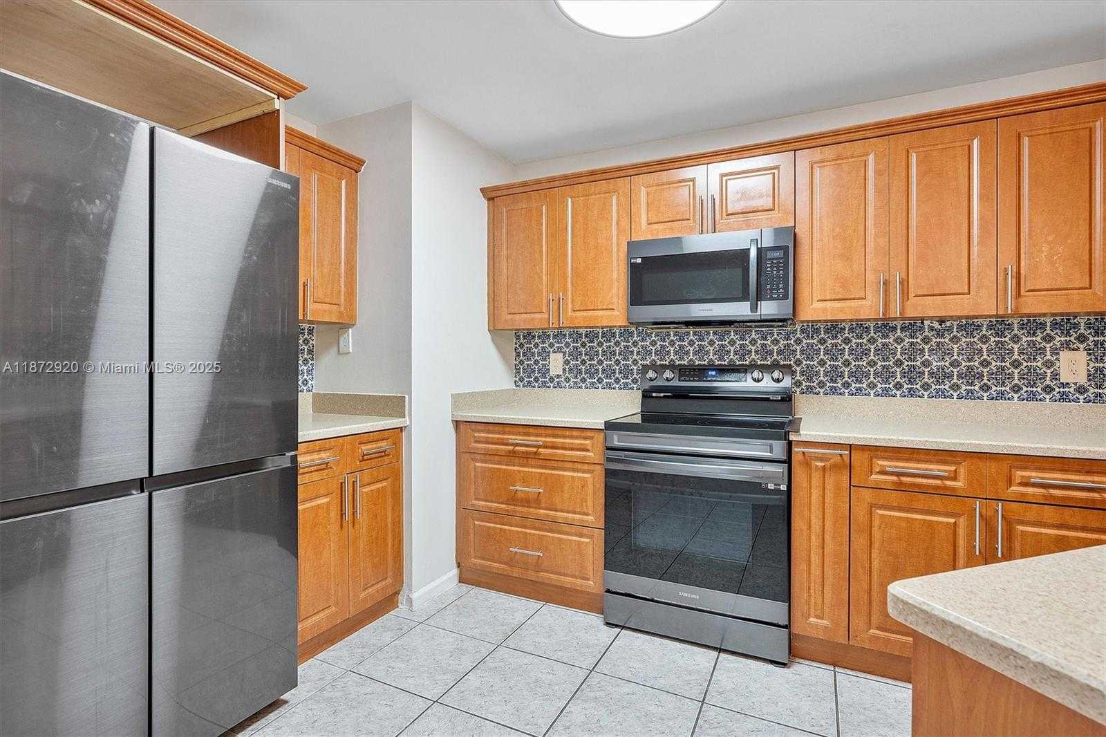 Small Image of 5259 NORTH WEST 186TH LN, Miami Gardens Number 16