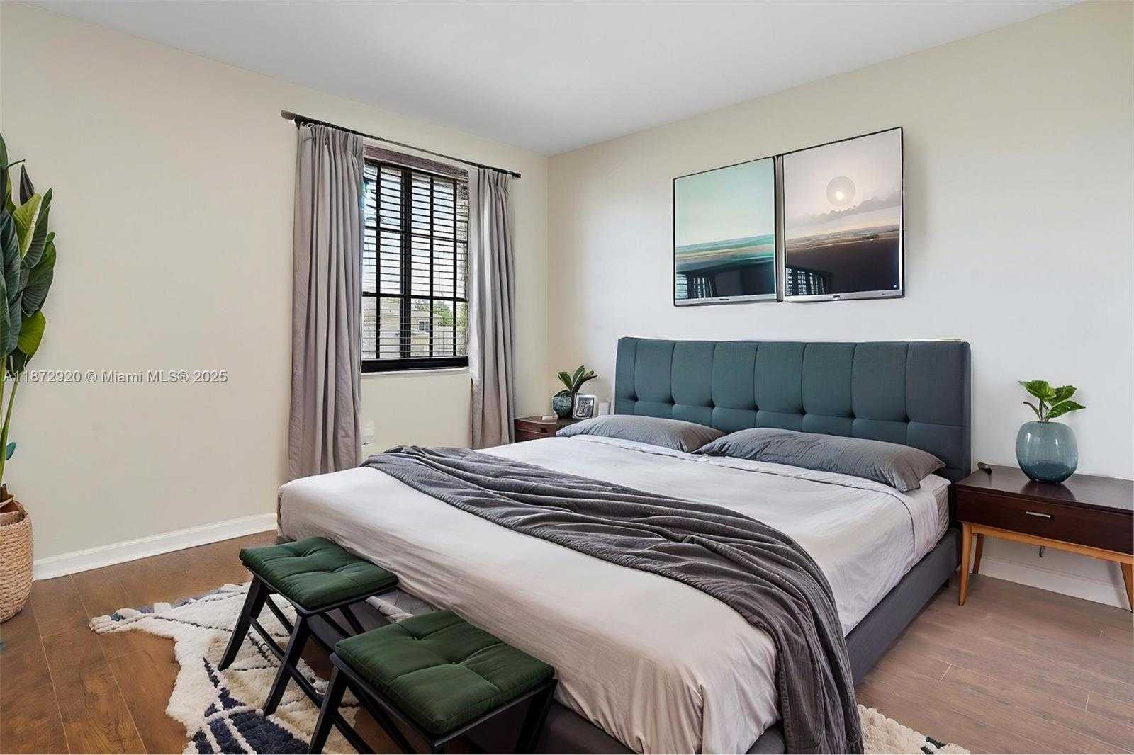 Small Image of 5259 NORTH WEST 186TH LN, Miami Gardens Number 25