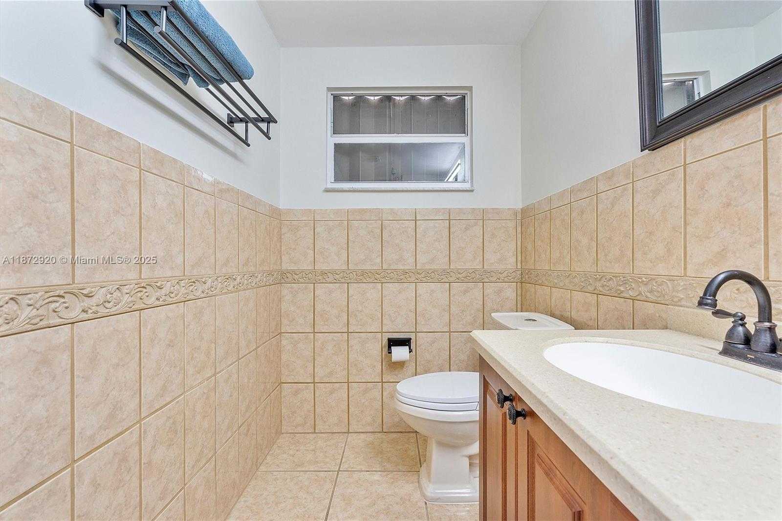 Small Image of 5259 NORTH WEST 186TH LN, Miami Gardens Number 39