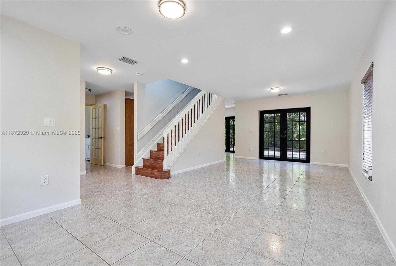 Small Image of 5259 NORTH WEST 186TH LN, Miami Gardens Number 5