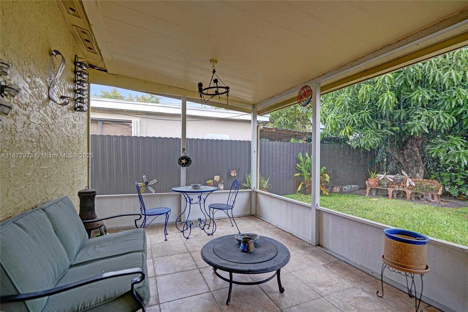 Small Image of 7733 BILTMORE BLVD, Miramar Number 37