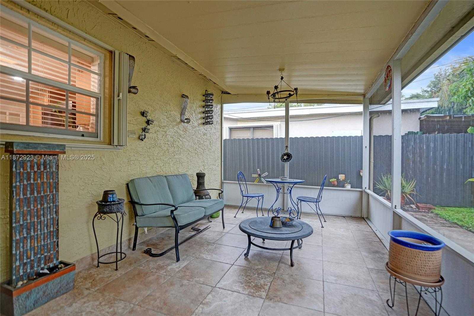 Small Image of 7733 BILTMORE BLVD, Miramar Number 39
