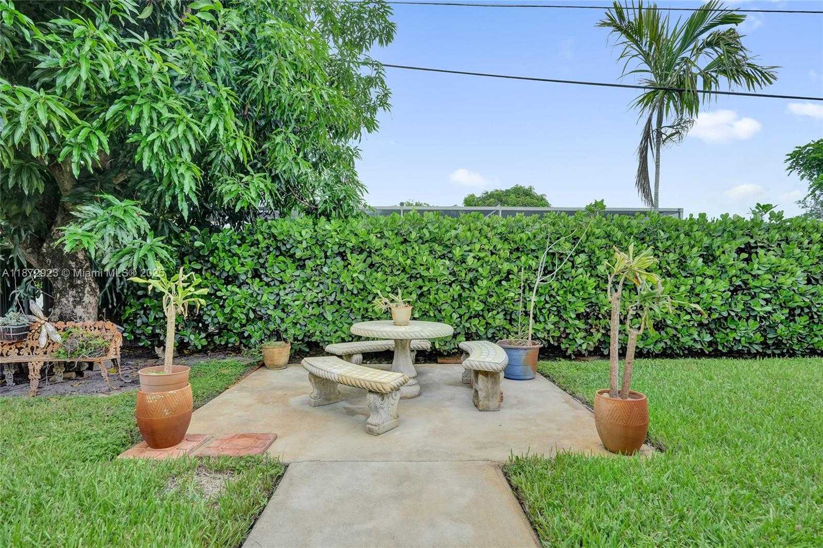 Small Image of 7733 BILTMORE BLVD, Miramar Number 43