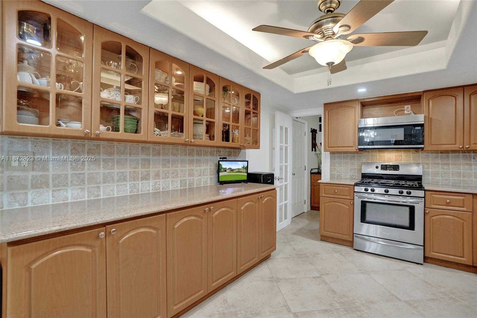 Small Image of 7733 BILTMORE BLVD, Miramar Number 6