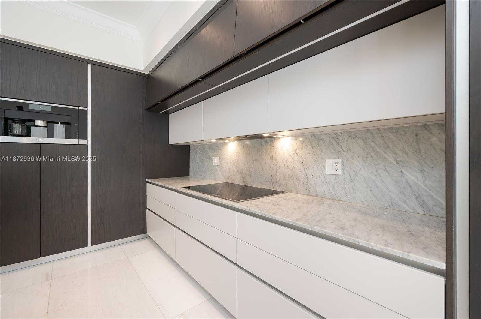 Small Image of 680 DESTACADA AVE, Coral Gables Number 19