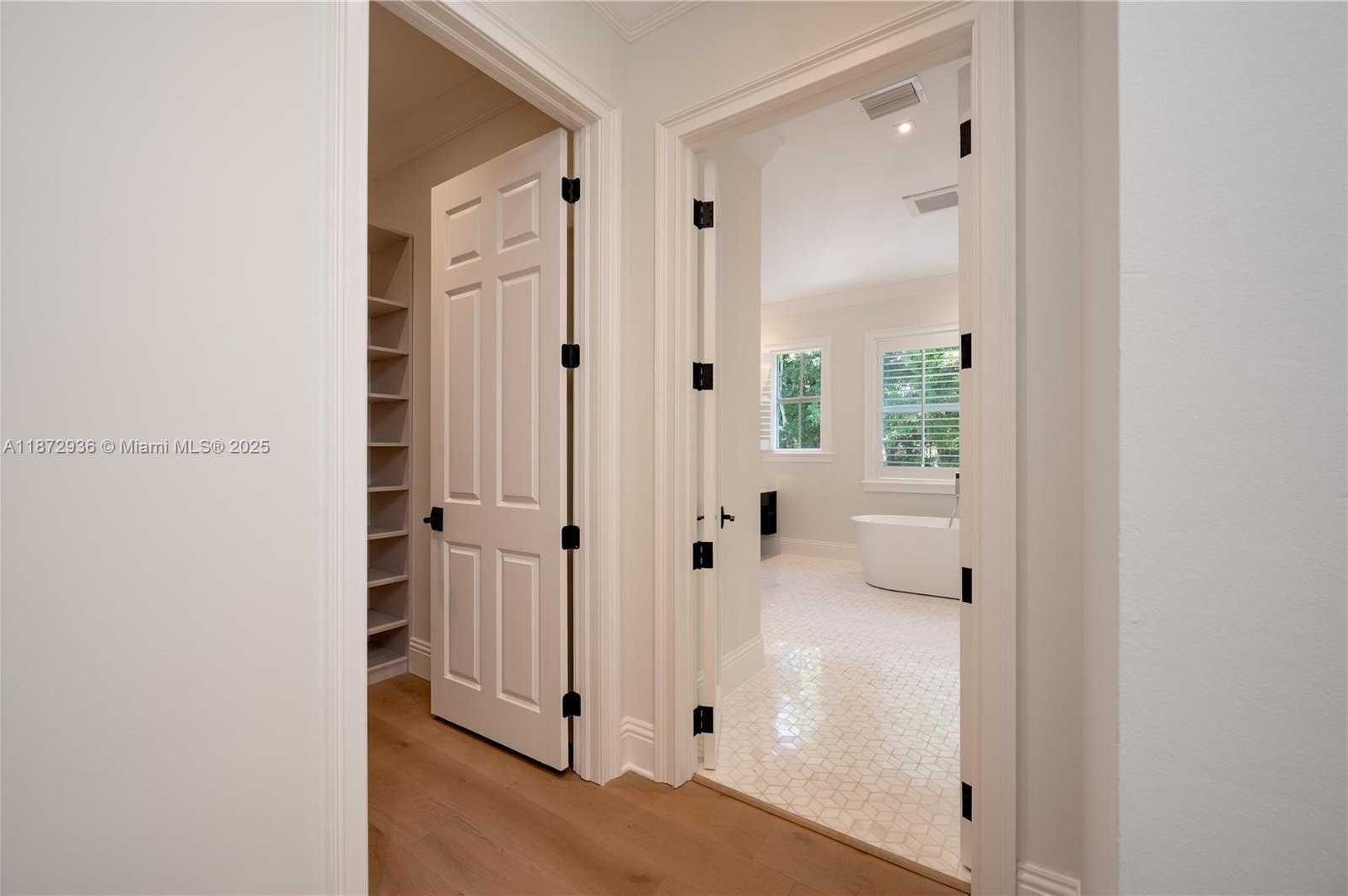 Small Image of 680 DESTACADA AVE, Coral Gables Number 50