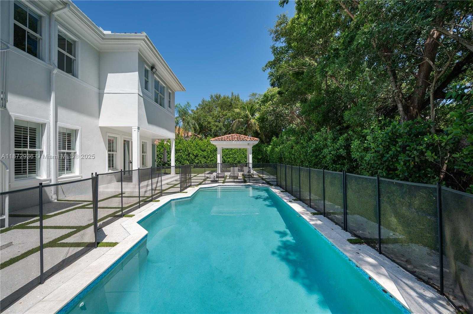 Small Image of 680 DESTACADA AVE, Coral Gables Number 55