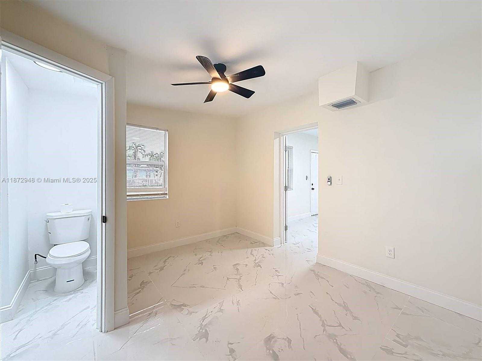 Small Image of 13180 NORTH WEST 11TH AVE, North Miami Number 21