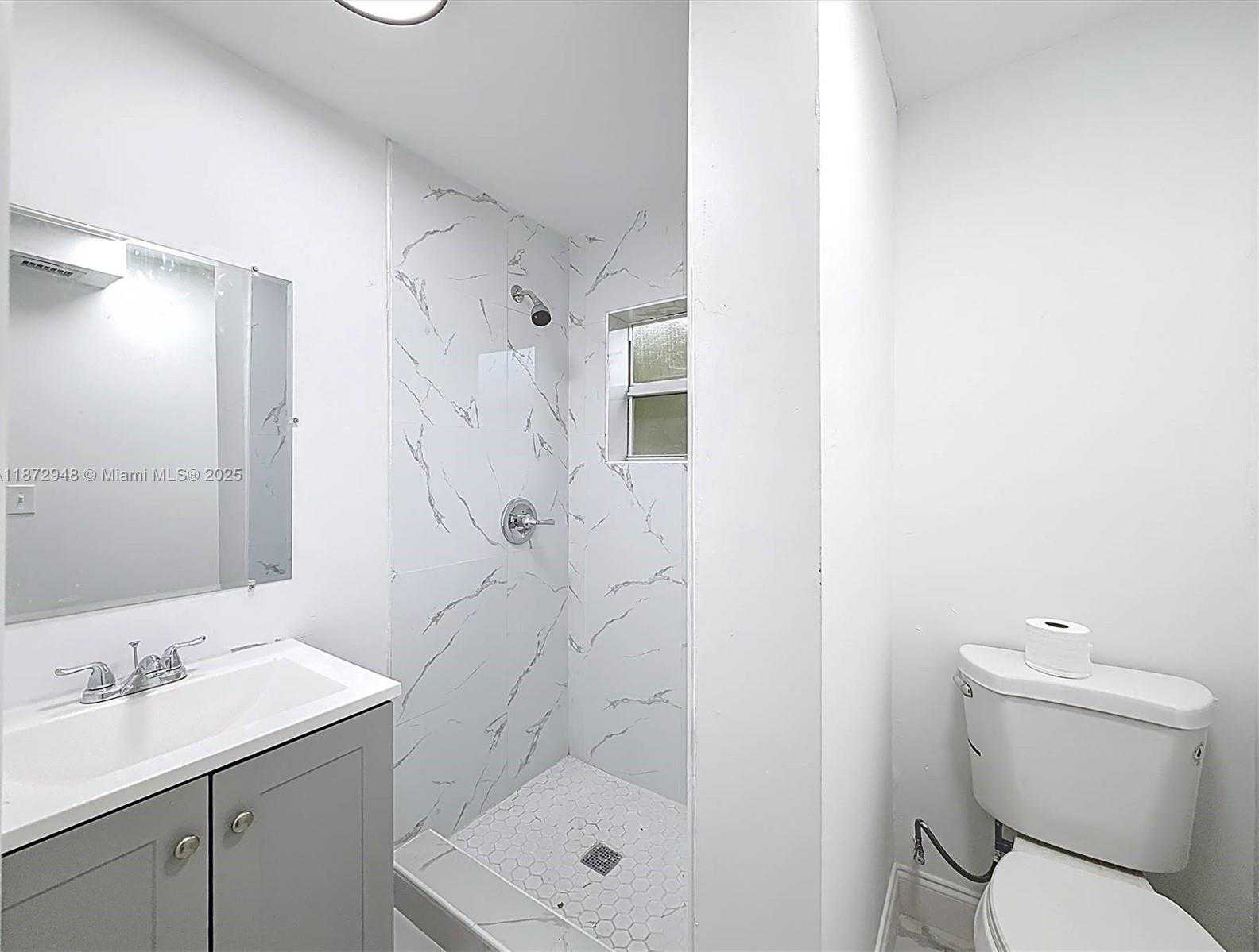 Small Image of 13180 NORTH WEST 11TH AVE, North Miami Number 22