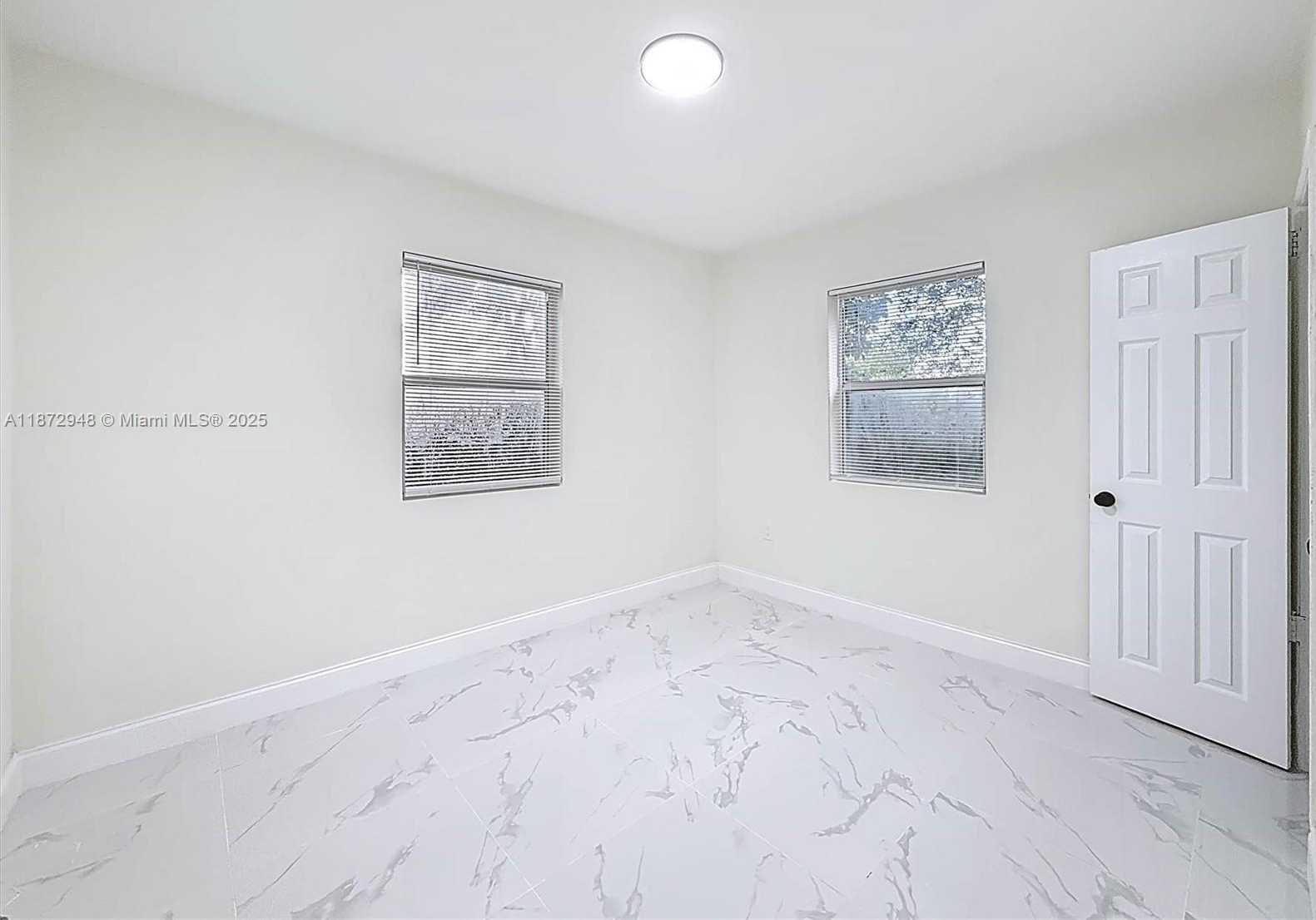 Small Image of 13180 NORTH WEST 11TH AVE, North Miami Number 26
