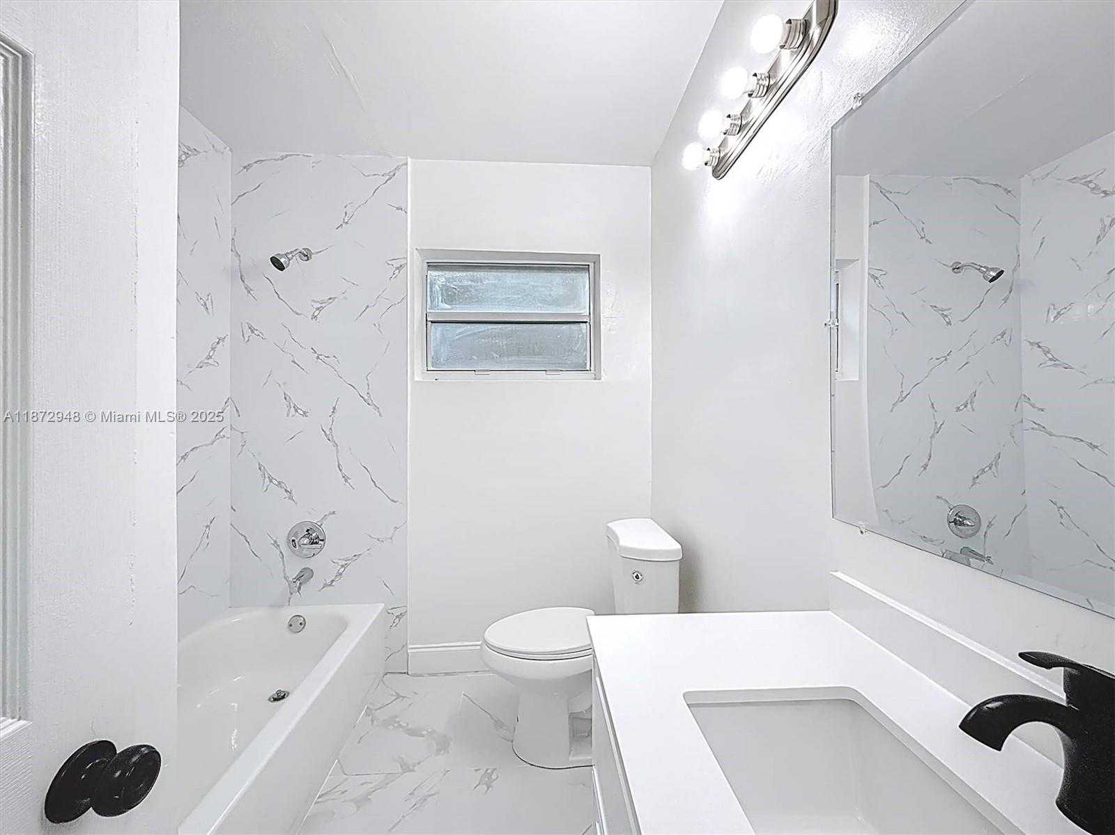 Small Image of 13180 NORTH WEST 11TH AVE, North Miami Number 29