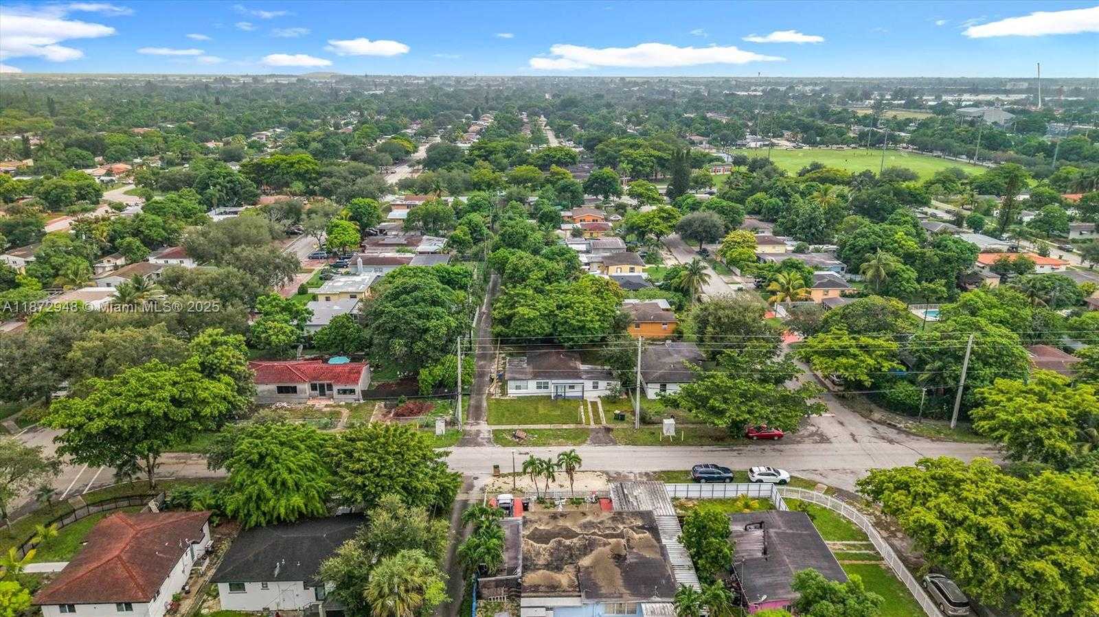 Small Image of 13180 NORTH WEST 11TH AVE, North Miami Number 39
