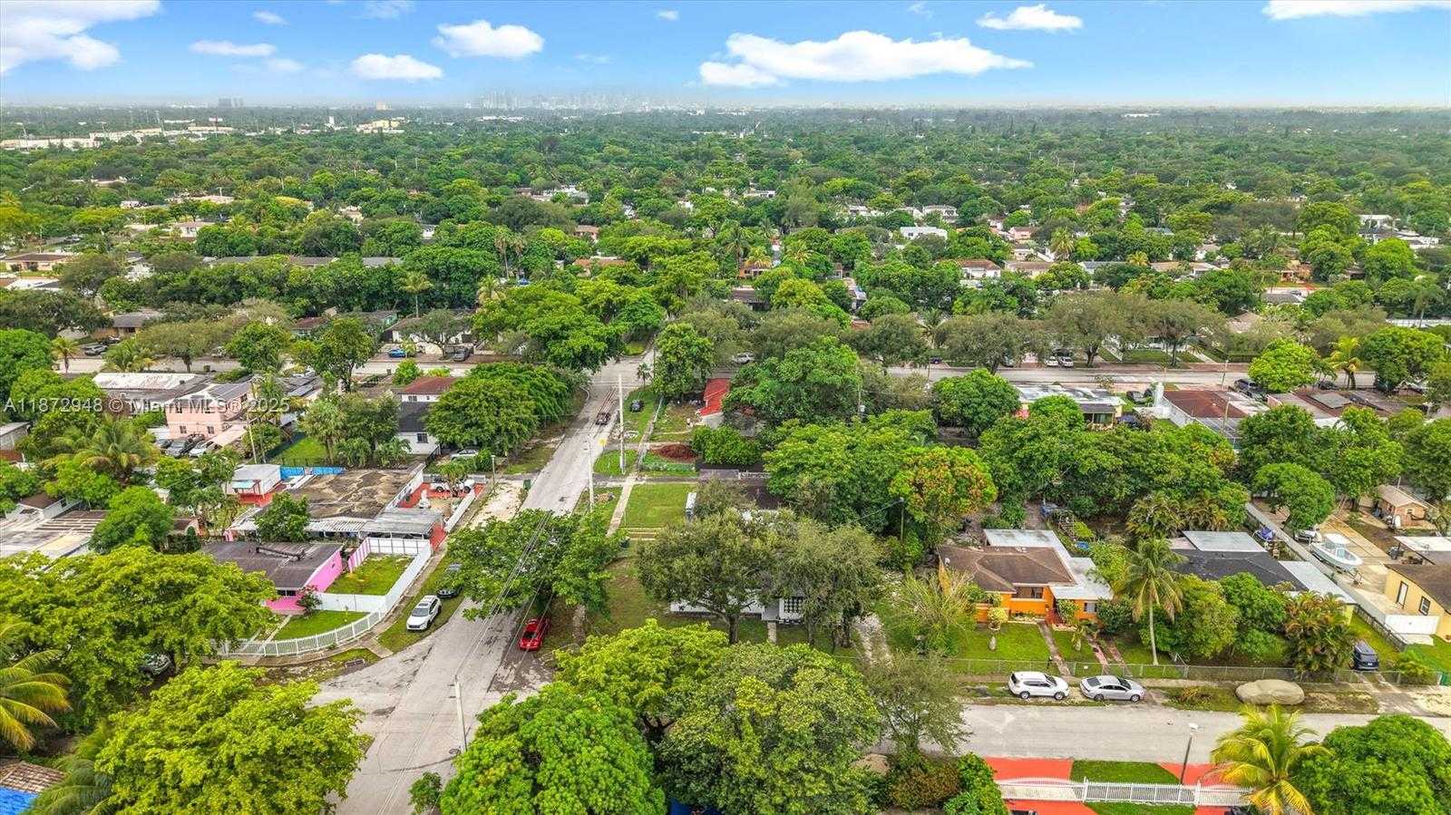 Small Image of 13180 NORTH WEST 11TH AVE, North Miami Number 46